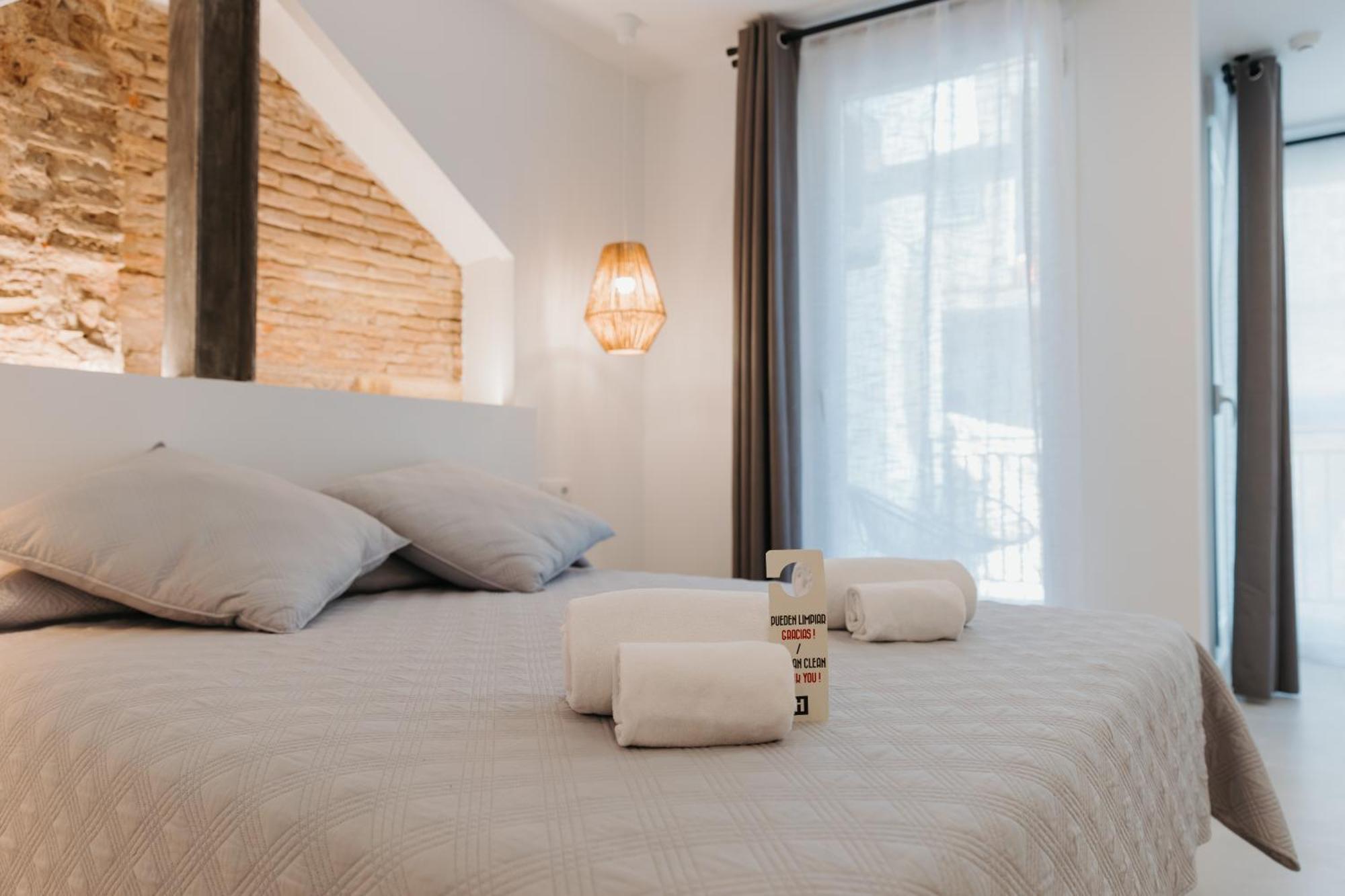 Hulot B&B فالنسيا المظهر الخارجي الصورة