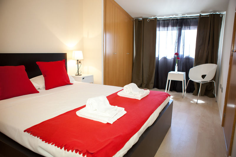 Hulot B&B فالنسيا المظهر الخارجي الصورة